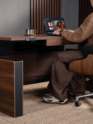 höhenverstellbarer Chefschreibtisch-2