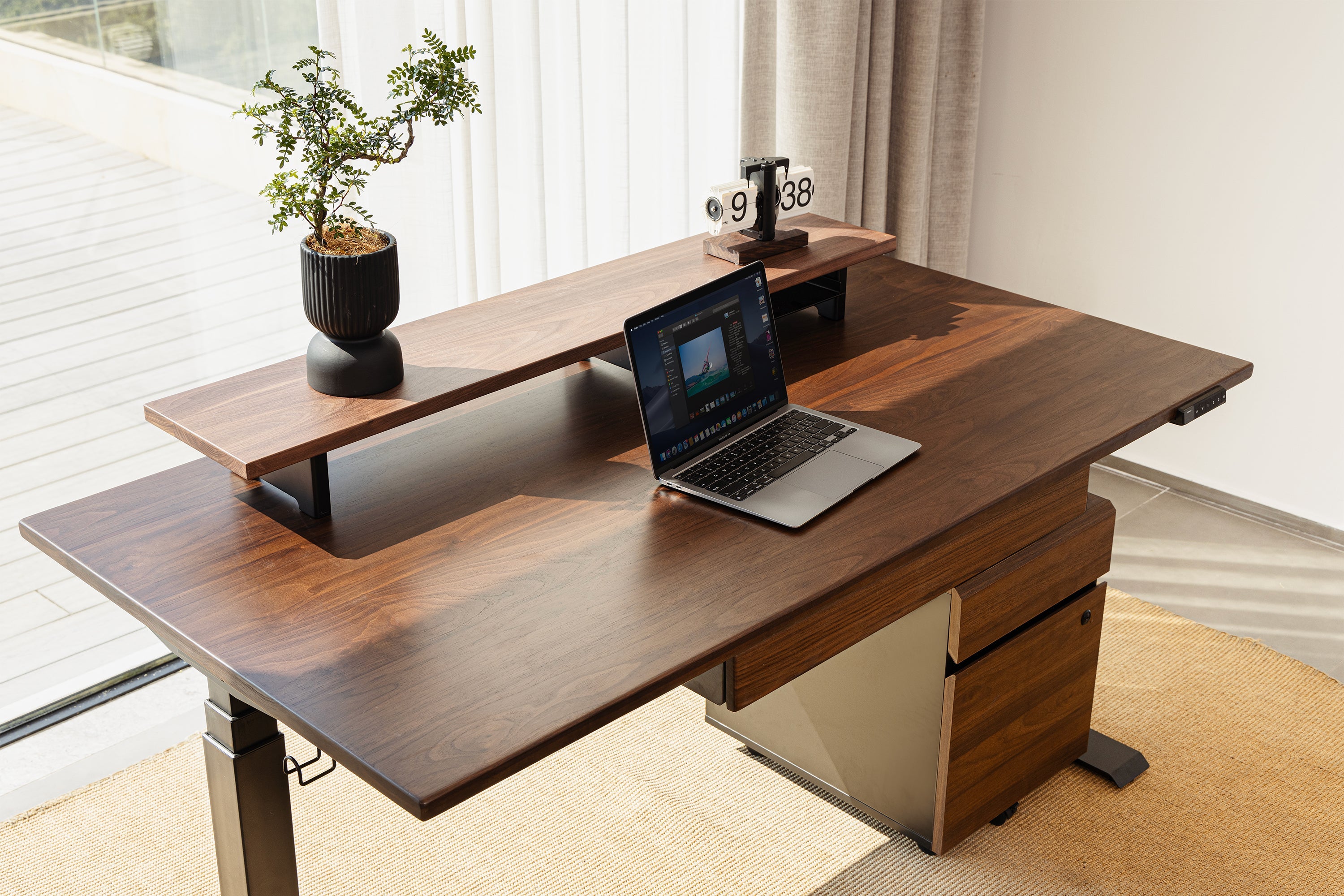 schreibtisch höhenverstellbar massivholz